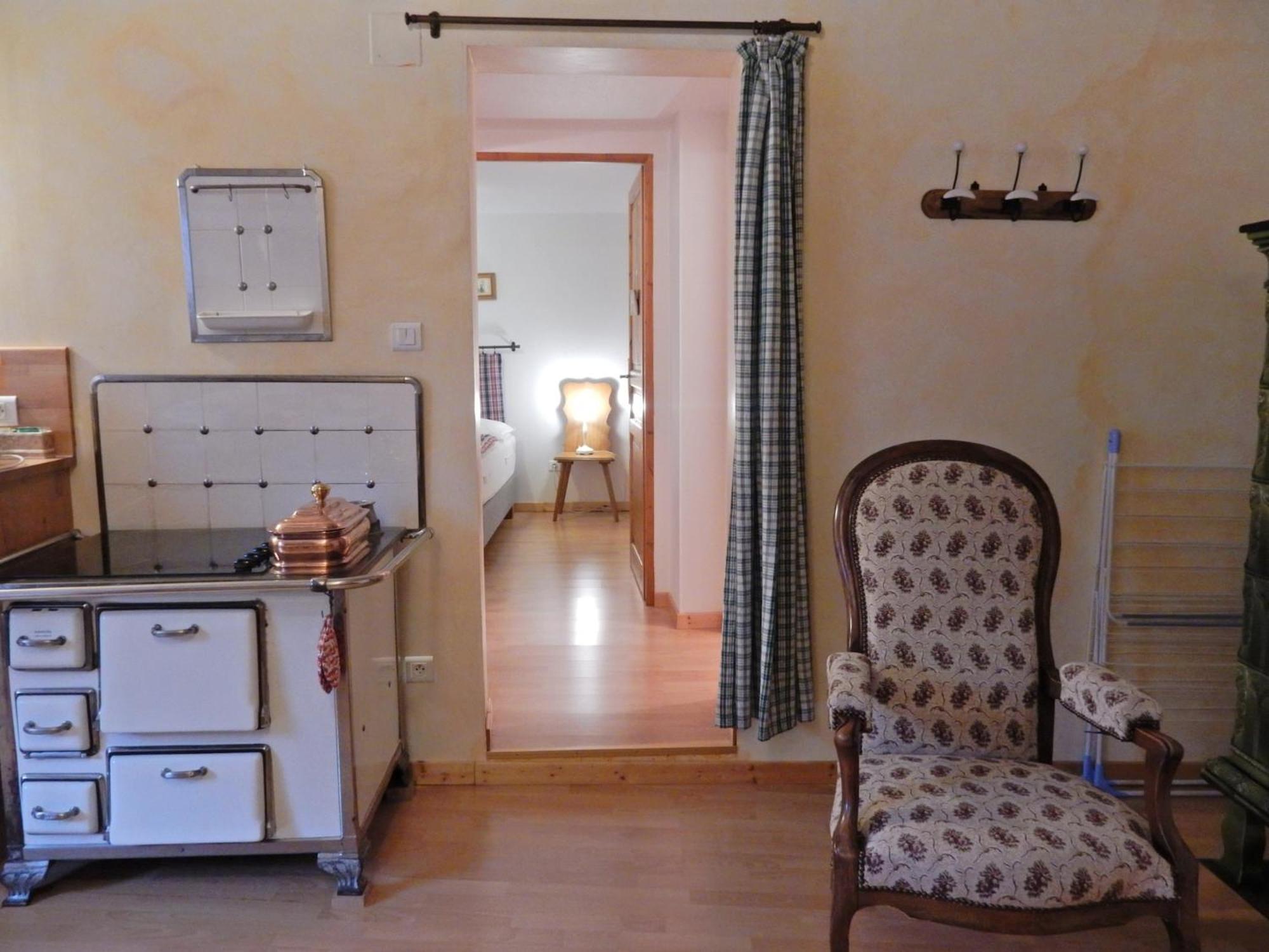An Apartment In A 17Th Century Wine Grower S House Рикевир Экстерьер фото